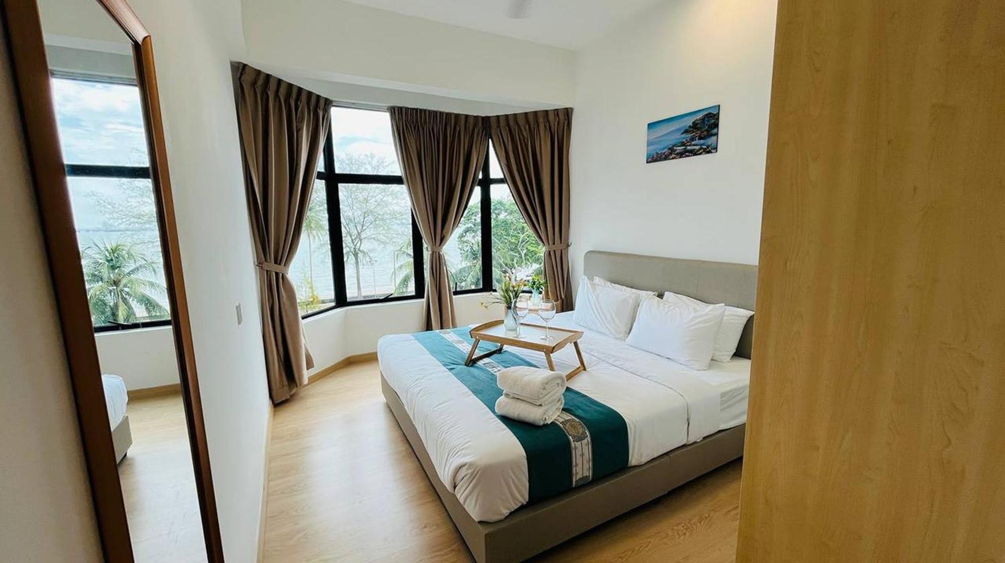 Mutiara Melaka Beach Resort By Glex Tangga Batu Экстерьер фото