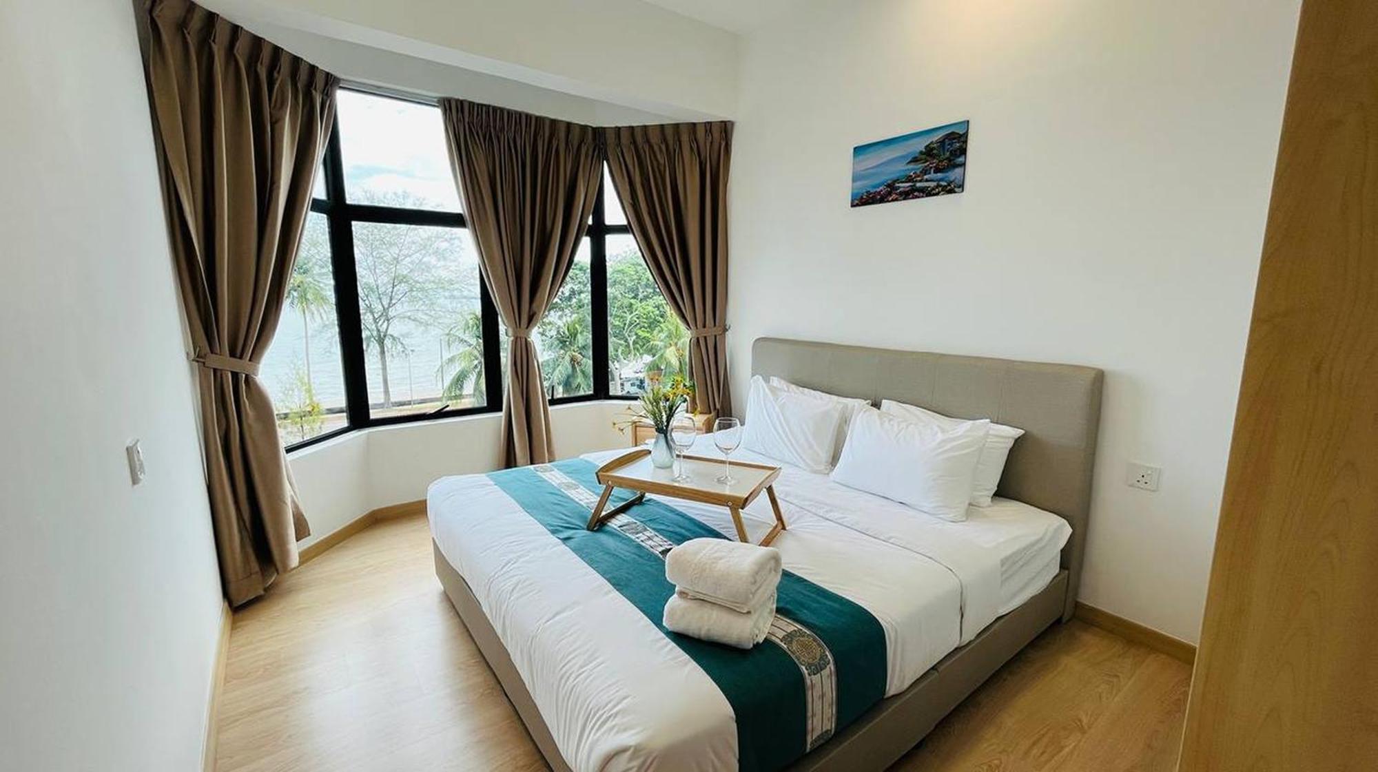 Mutiara Melaka Beach Resort By Glex Tangga Batu Экстерьер фото